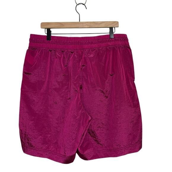 NWT Old Navy High-Waisted Shiny Nylon Bermuda Shorts in Flamingo - Size L - Picture 2 of 7